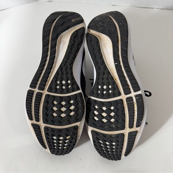 Nike Pegasus 39 Air Zoom Running Black White Womens DH4072-001 Sneakers Size 8 - Picture 7 of 8